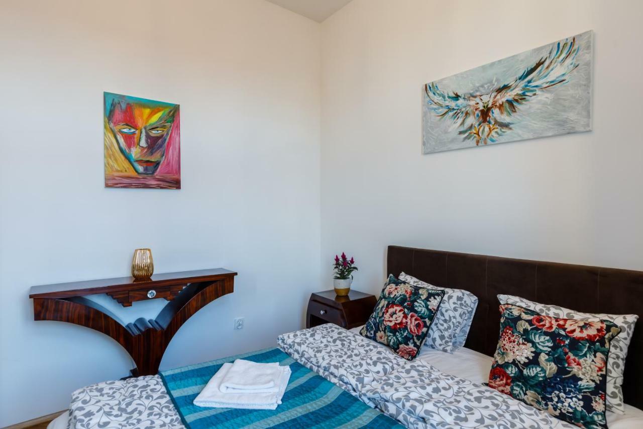 Ok Apartments Old Town كراكوفيا المظهر الخارجي الصورة