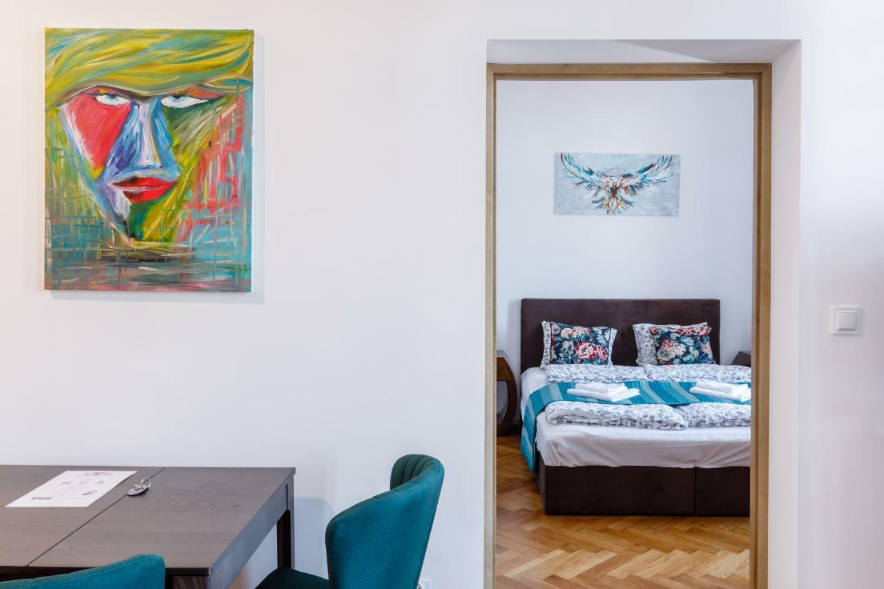 Ok Apartments Old Town كراكوفيا المظهر الخارجي الصورة